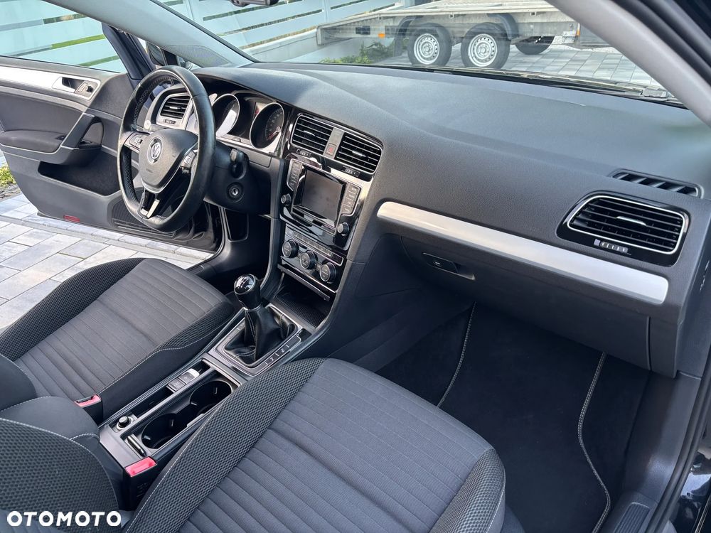 Volkswagen Golf 1.2 TSI BlueMotion Technology Cup - 22
