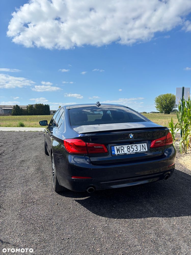BMW Seria 5 520d Efficient Dynamics Sport Line sport - 17