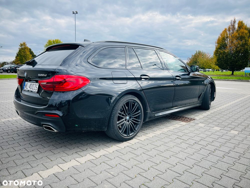 BMW Seria 5 520d xDrive M Sport sport - 11