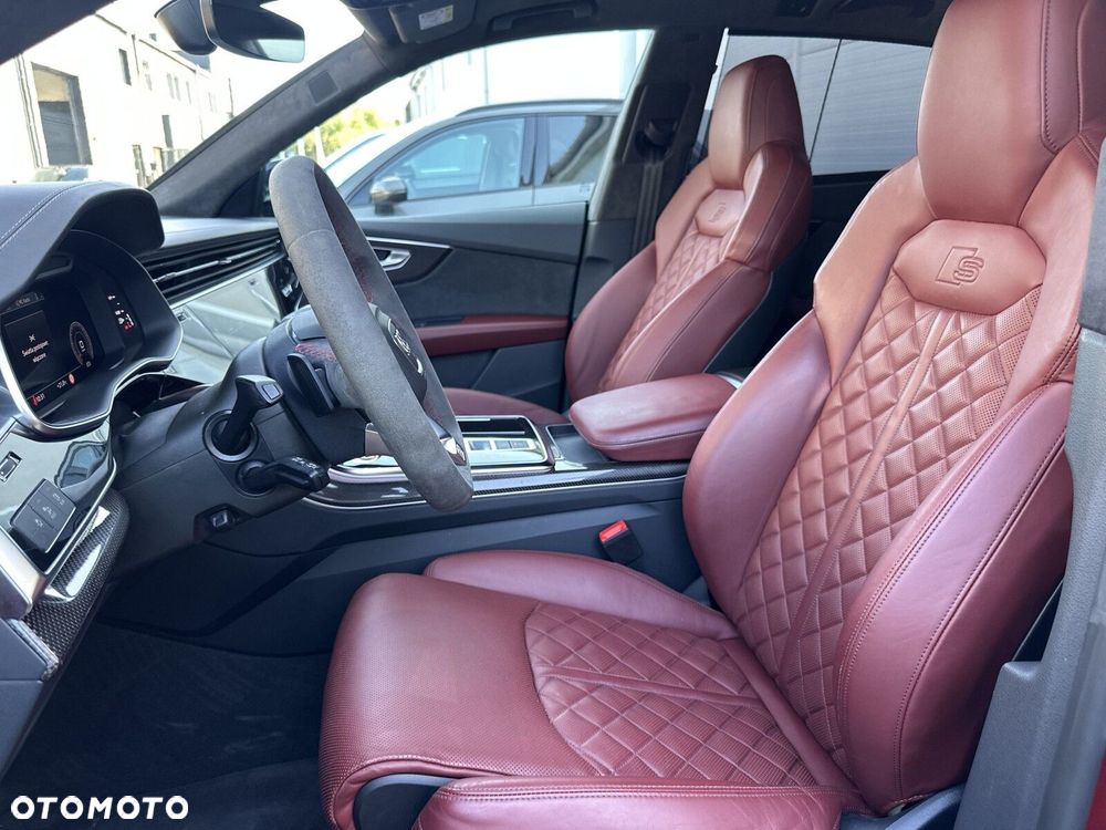 Audi SQ8 - 35