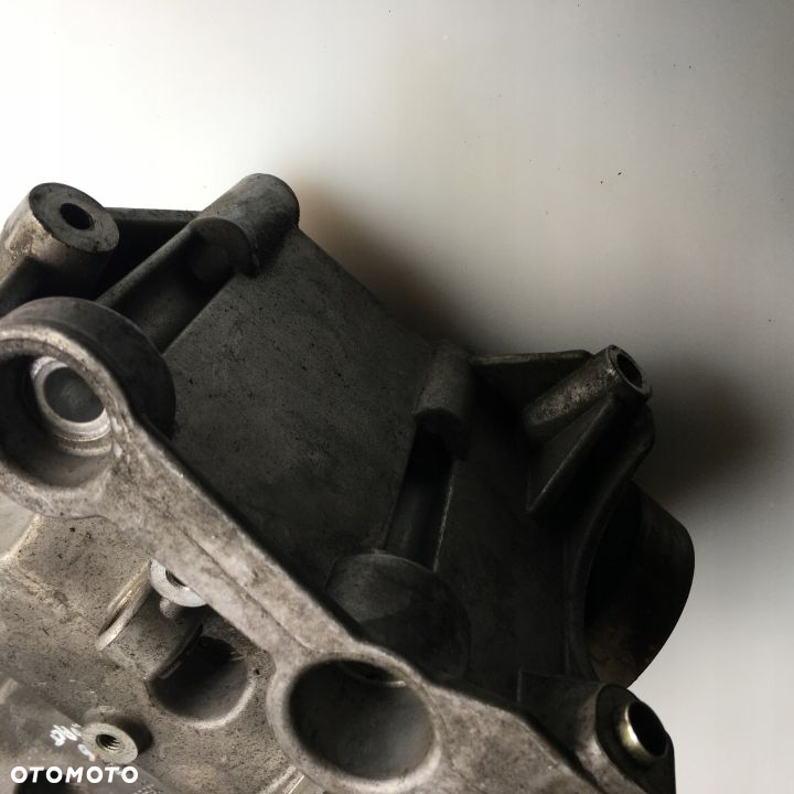 ŁAPA ALTERNATORA AUDI A4 B6 2.0 20V ALT 06B903143L - 3