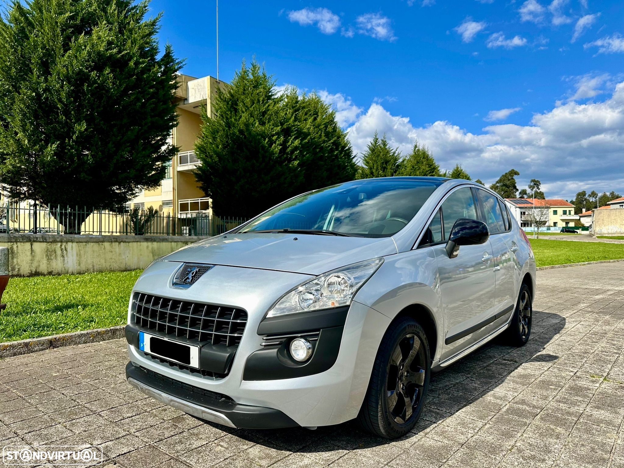 Peugeot 3008 1.6 HDi Allure - 1