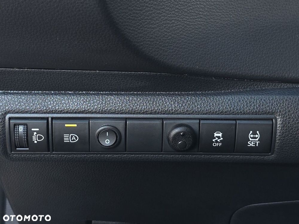 Toyota Corolla 1.8 Hybrid Comfort - 26