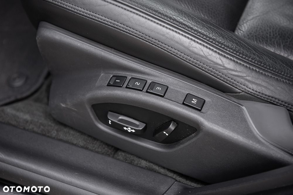 Volvo V60 D2 Summum - 17