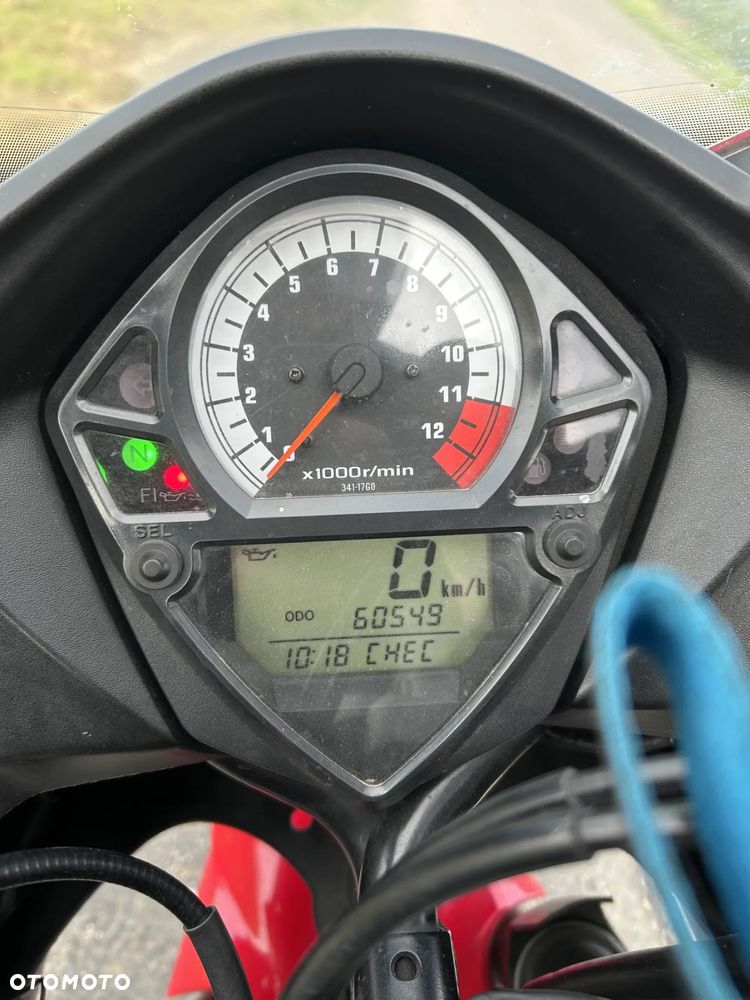 Suzuki SV - 10