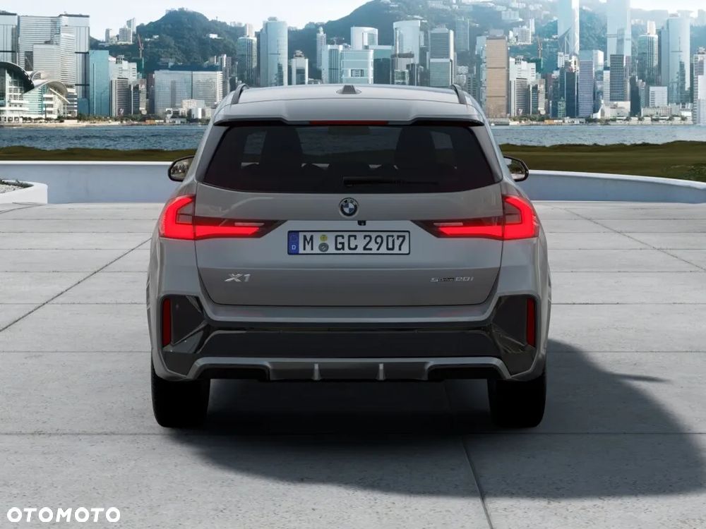 BMW X1 - 3