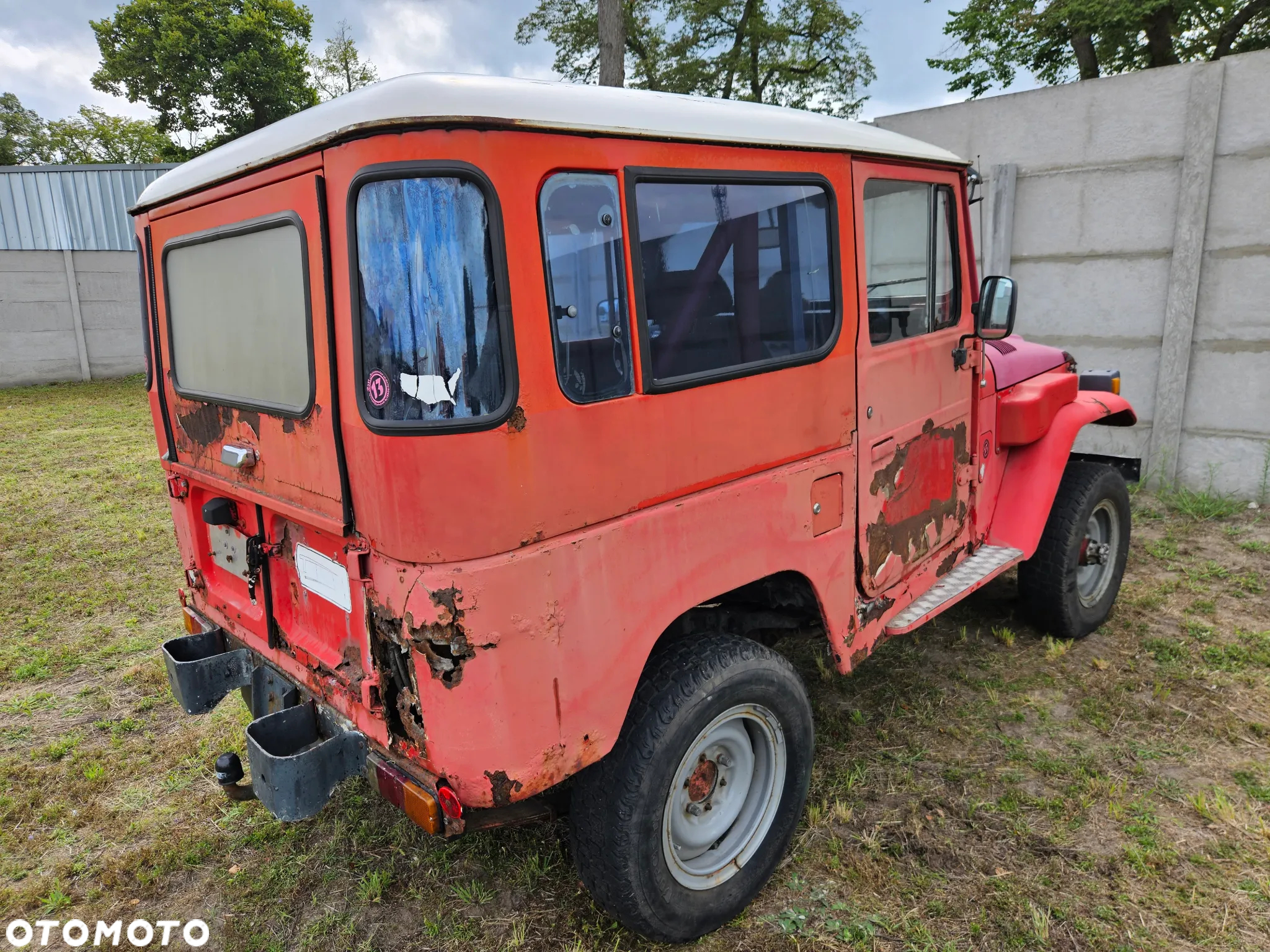 Toyota Land Cruiser - 6