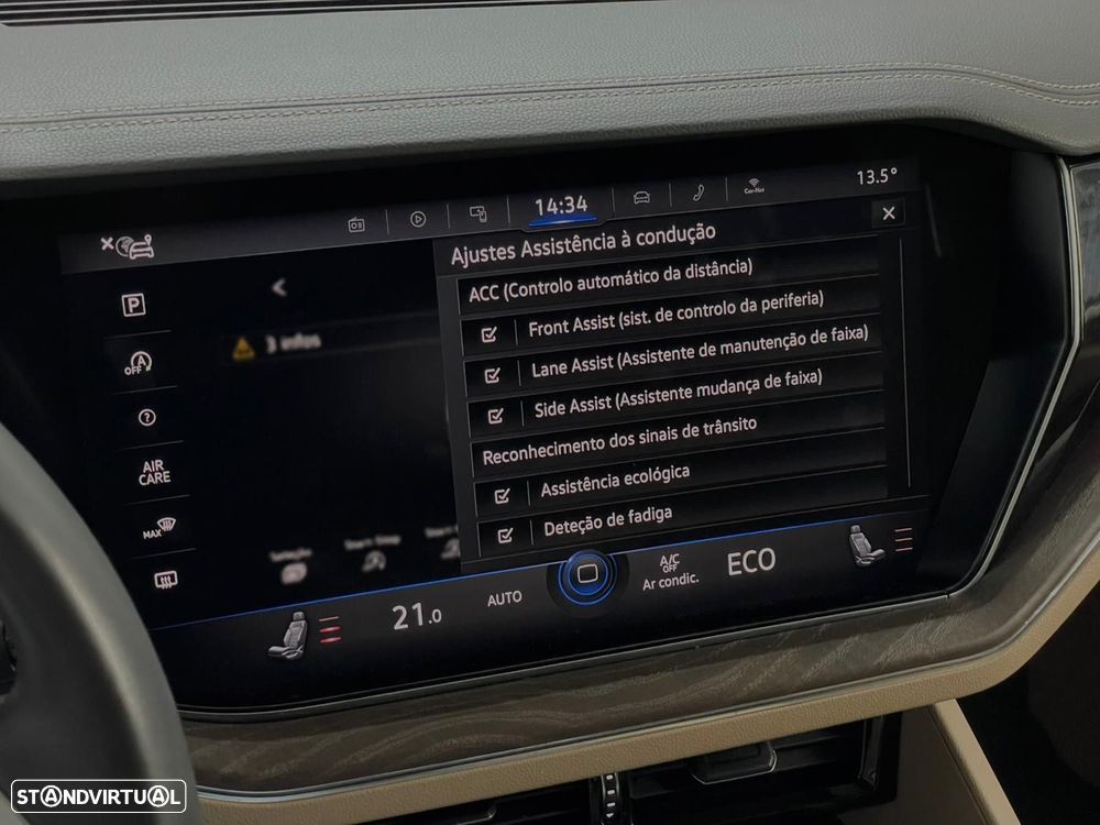 VW Touareg 3.0 TDI V6 Elegance Plus - 34