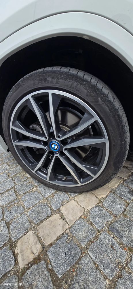 BMW X2 xDrive25e M Sport - 25