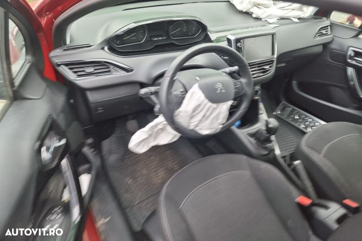 Geam dreapta fata Peugeot 208 1 [facelift] [2015 - 2019] 1.2 vti HM01 - 3