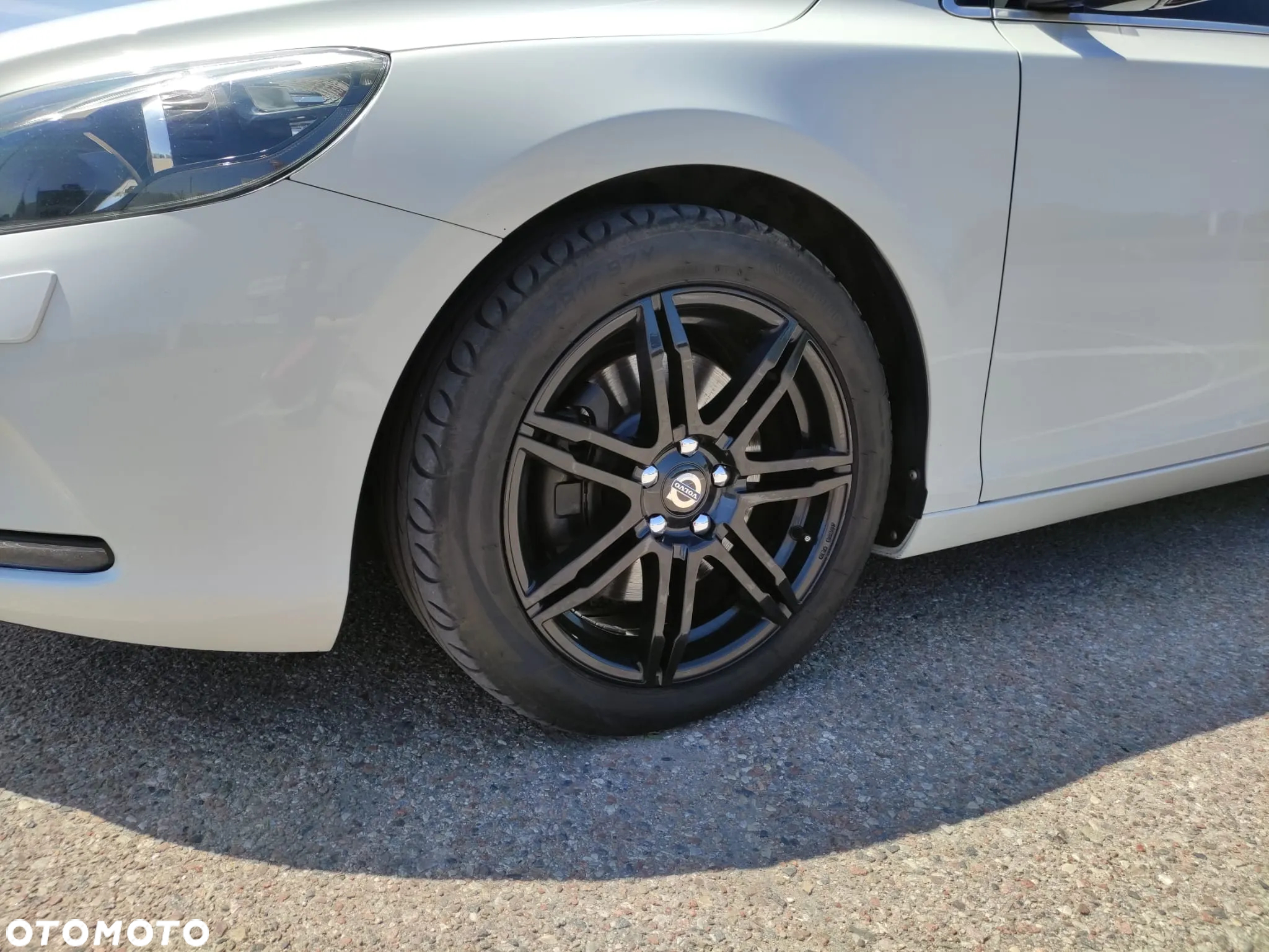 Volvo V40 D3 Momentum - 5
