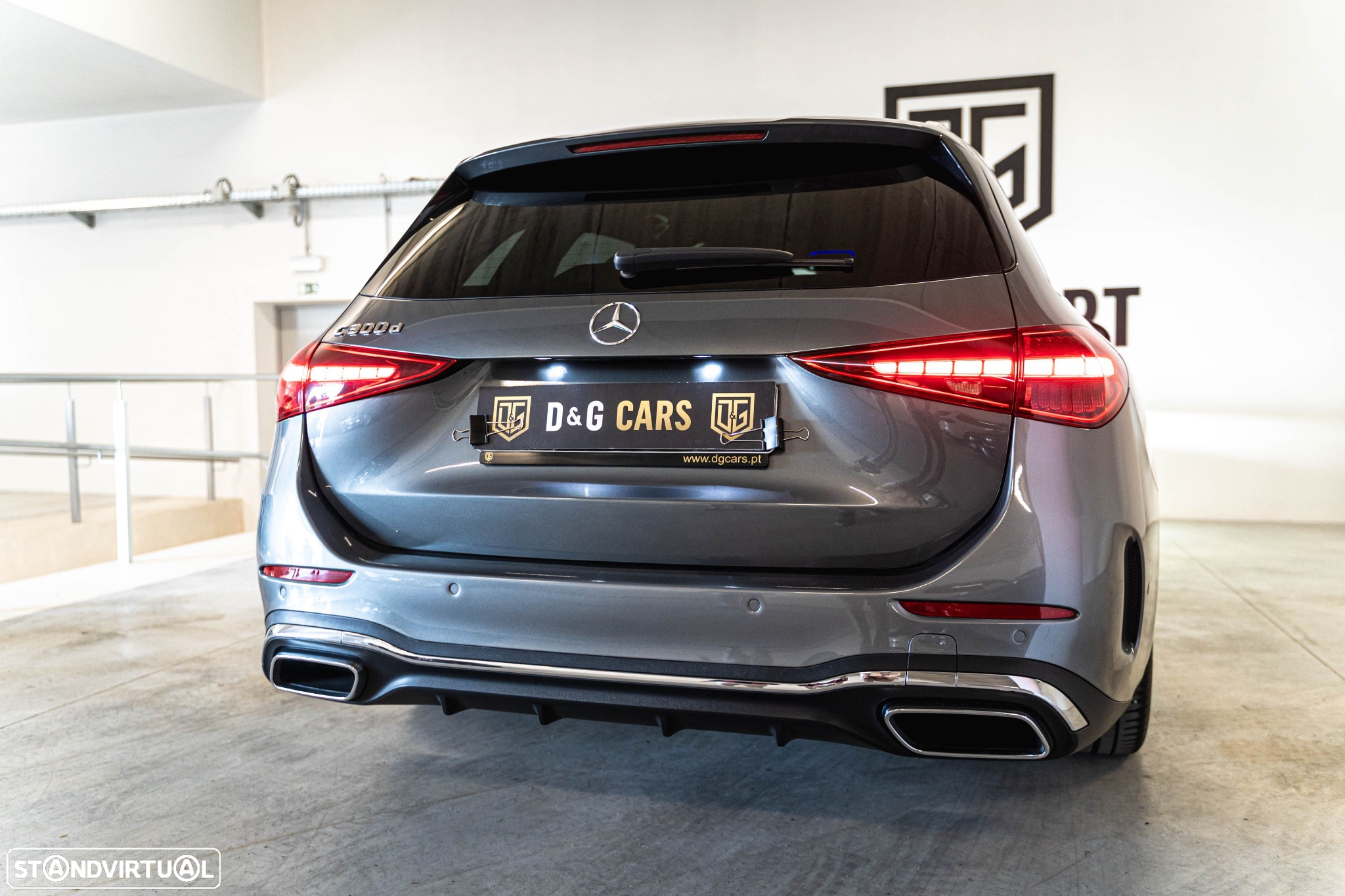 Mercedes-Benz C 300 d AMG Line - 24