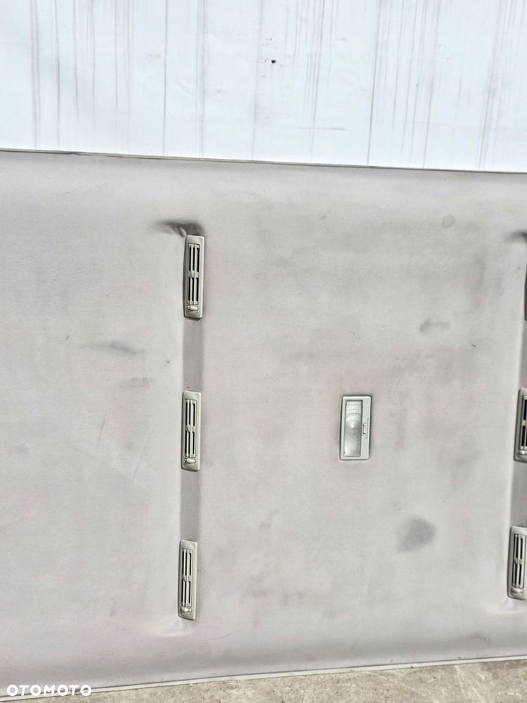 VW T4 CARAVELLE MULTIVAN PODSUFITKA TYŁ TYLNA KRÓTKA NAWIEWY 1 - 4