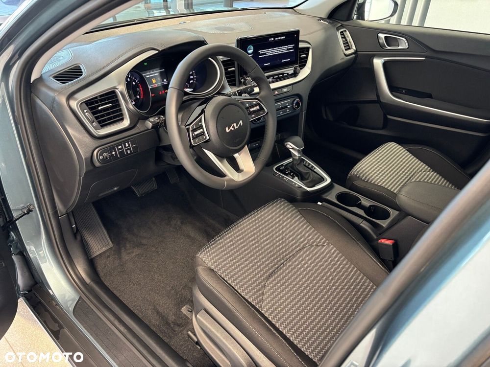 Kia XCeed - 7