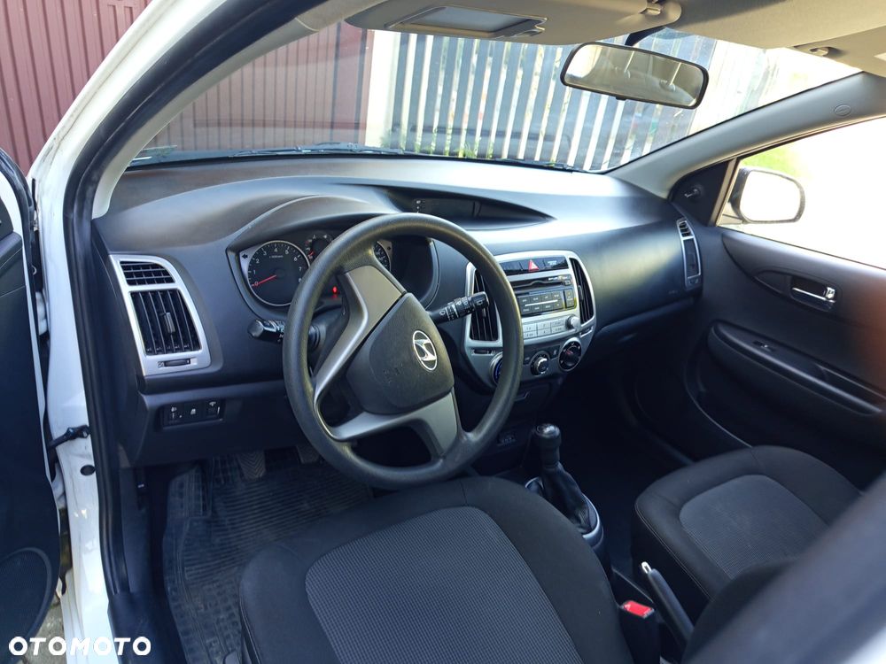 Hyundai i20 1.25 Classic - 6