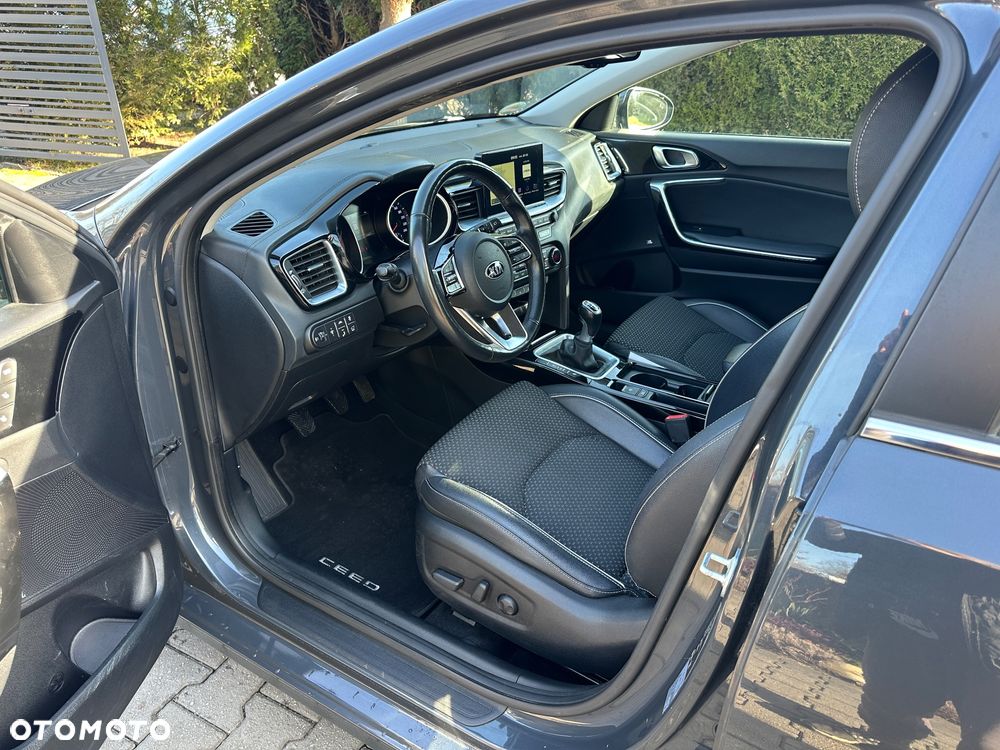 Kia Ceed 1.4 T-GDI OPF GT Line - 18