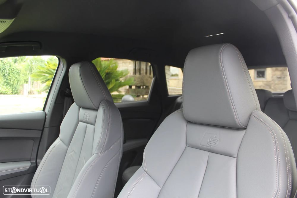Audi Q4 e-tron 35 - 12
