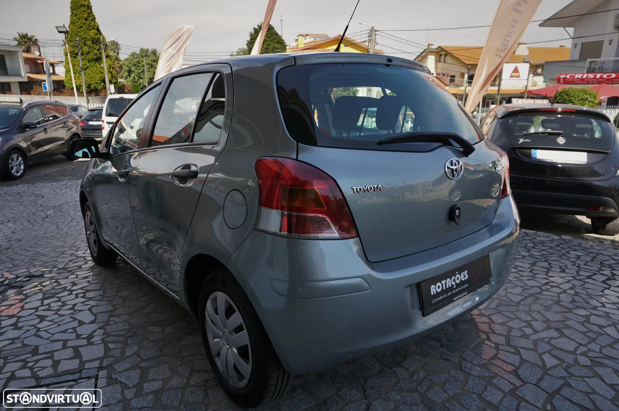 Toyota Yaris 1.0 VVT-i Comfort+AC - 7