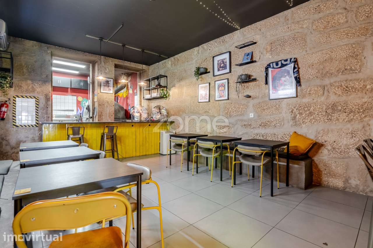 Trespasse de Pizzaria Artesanal Premium no Centro Histórico do Porto - Grande imagem: 5/22