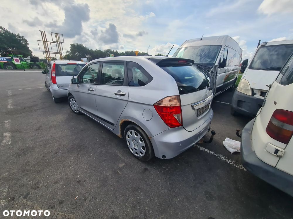 Honda Fr-V 2007r. 103 KW 1.8 B Cały na części - 1