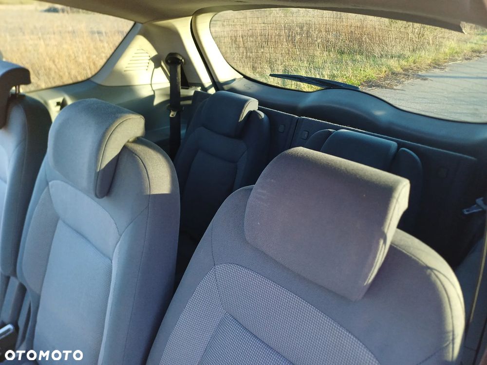 Ford S-Max - 15