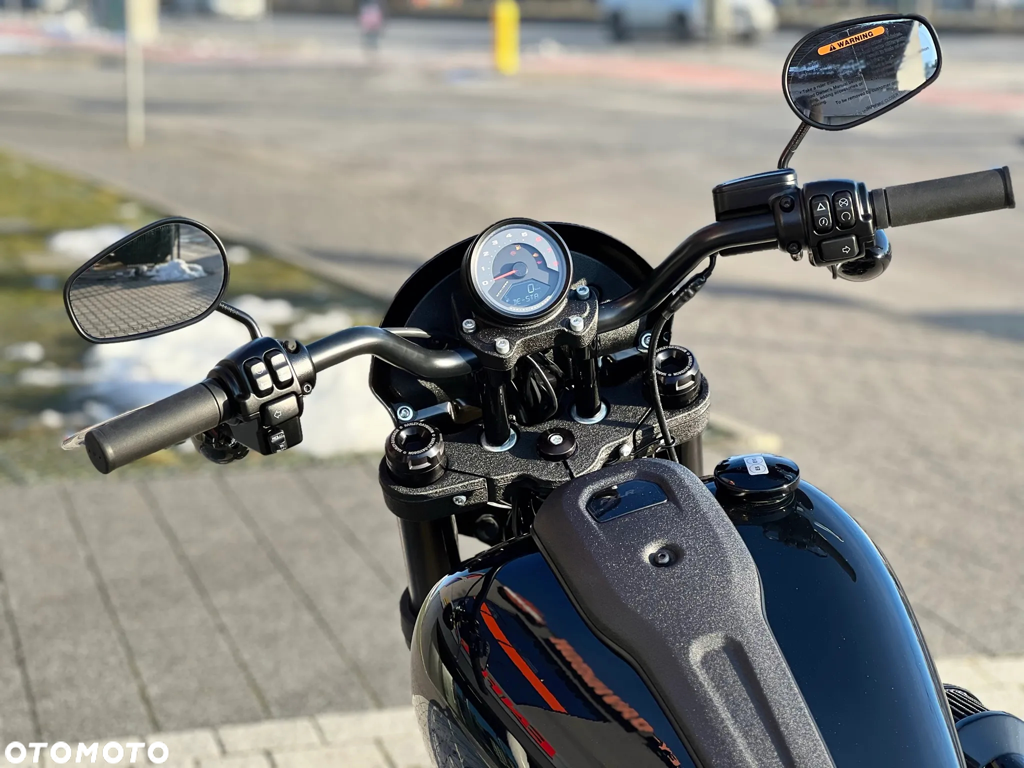 Harley-Davidson Softail Low Rider - 12