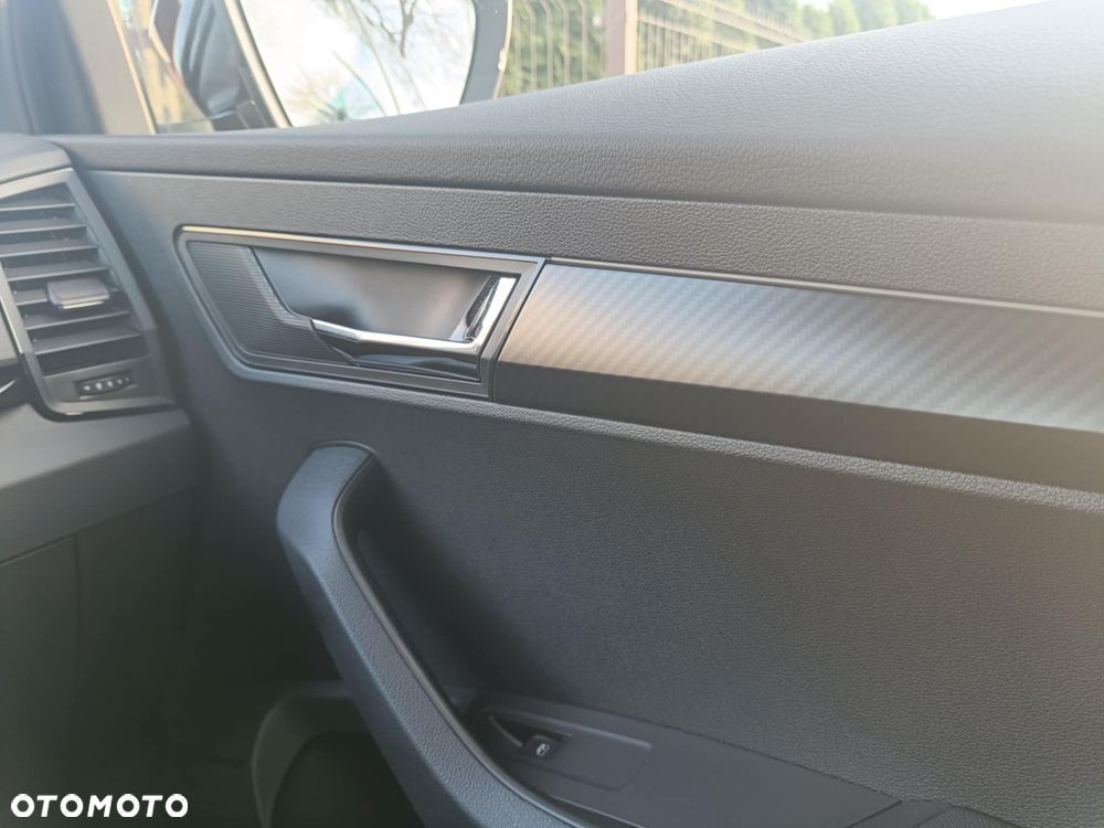 Skoda Karoq 1.5 TSI ACT Sportline DSG - 4