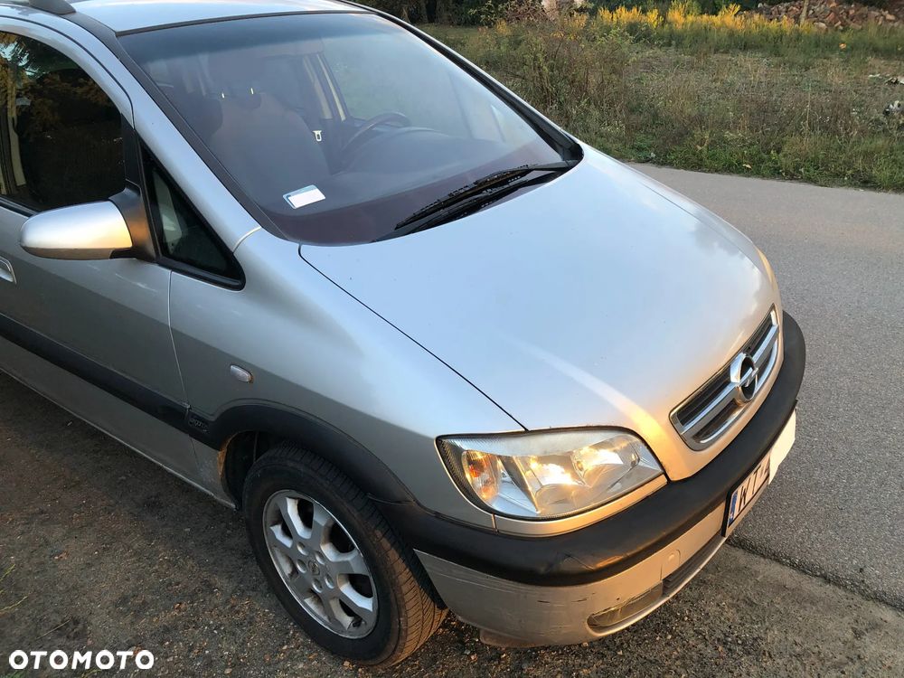 Opel Zafira 1.8 16V Elegance - 3