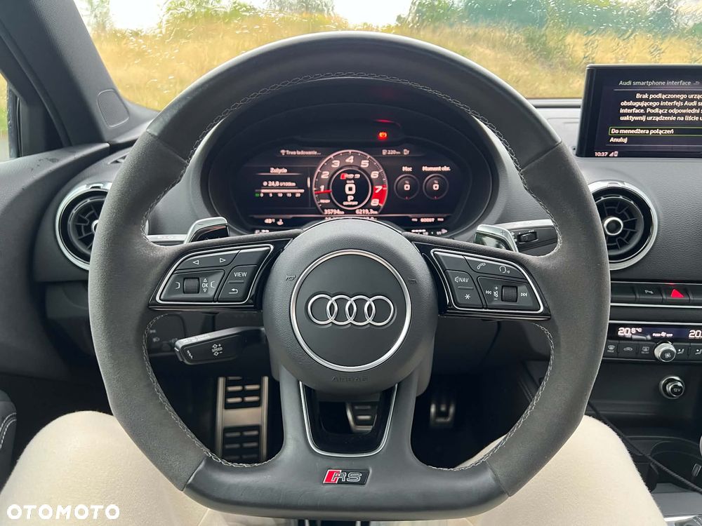 Audi RS3 Limousine - 24