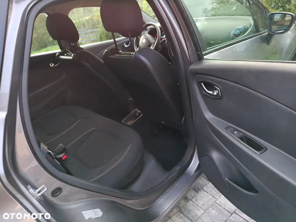 Renault Captur - 13