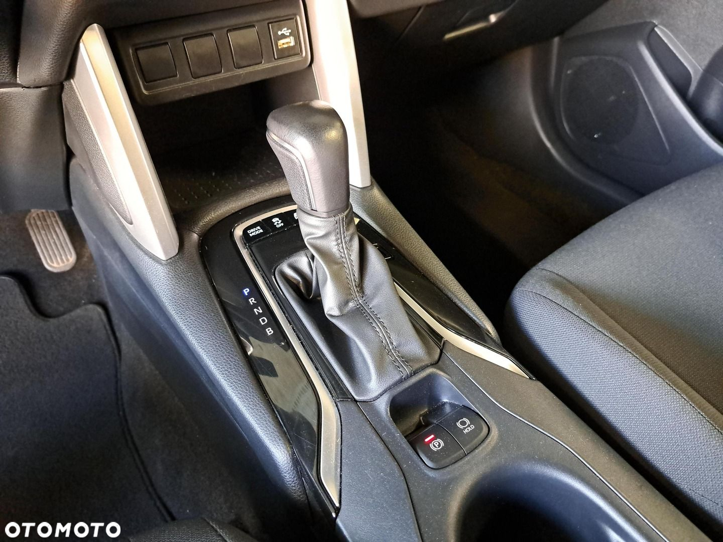 Toyota Corolla Cross - 26