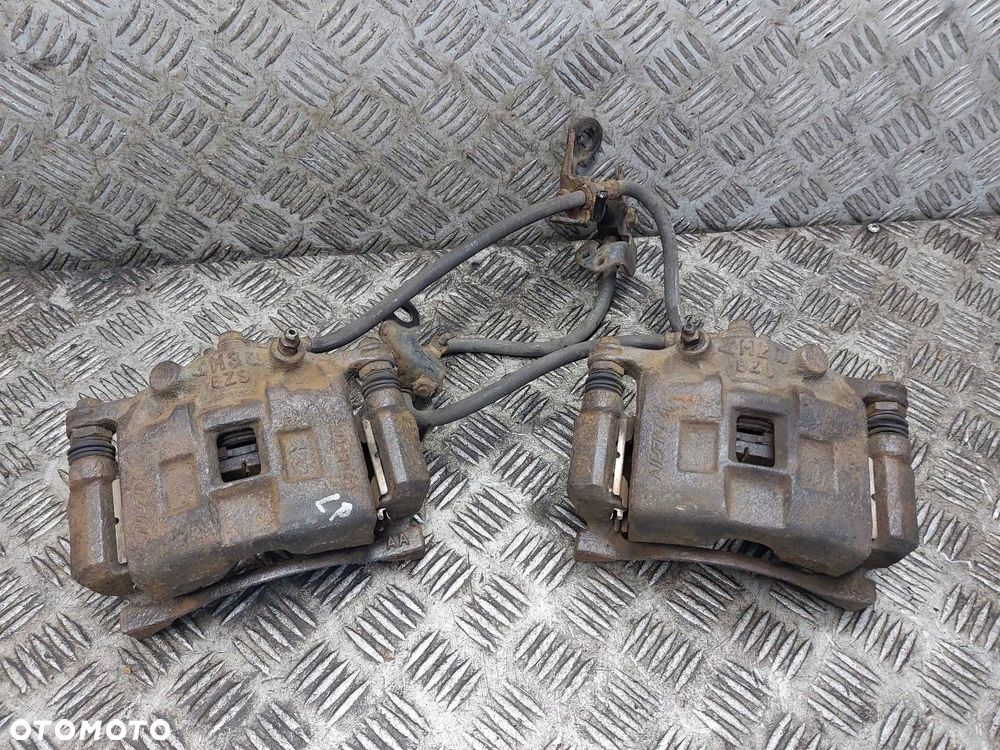 TARCZE HAMULCOWE PRZÓD + KLOCKI + ZACISKI HONDA CITY IV 1.4 16V - 6