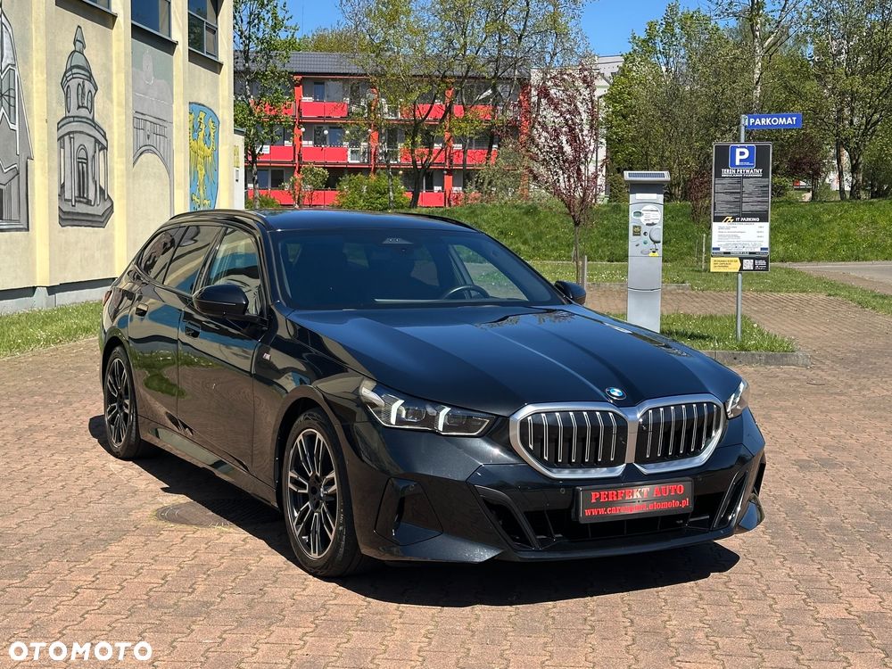 BMW Seria 5 520d xDrive - 17