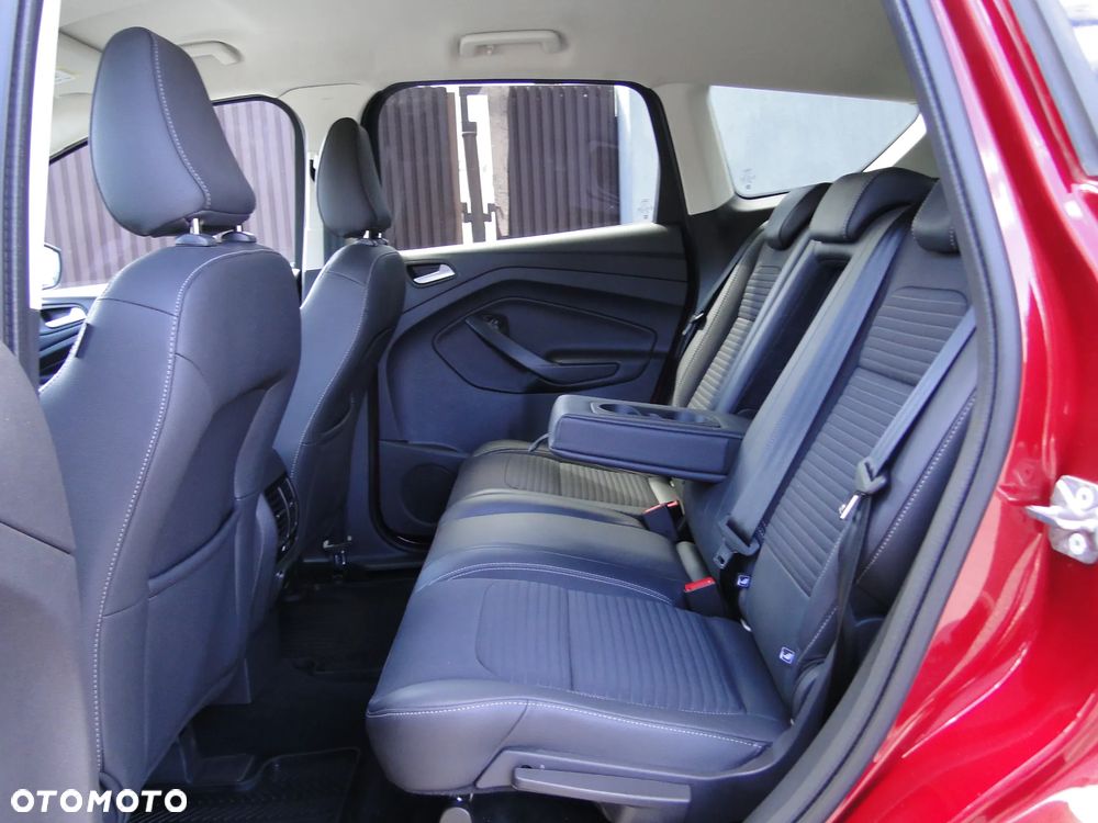 Ford Kuga 1.5 EcoBoost FWD Titanium - 27