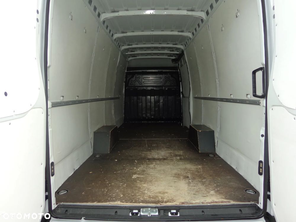 Iveco DAILY 35S16 L4H2 - 6