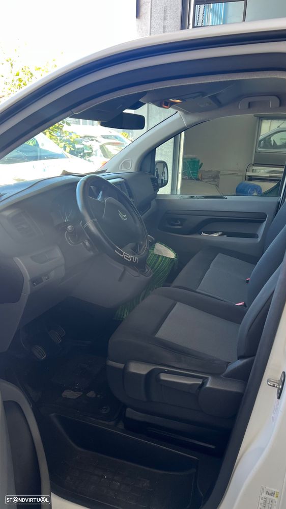 Citroën Jumpy 2.0  BlueHDI M 150cv C/Sistema de Frio - 19