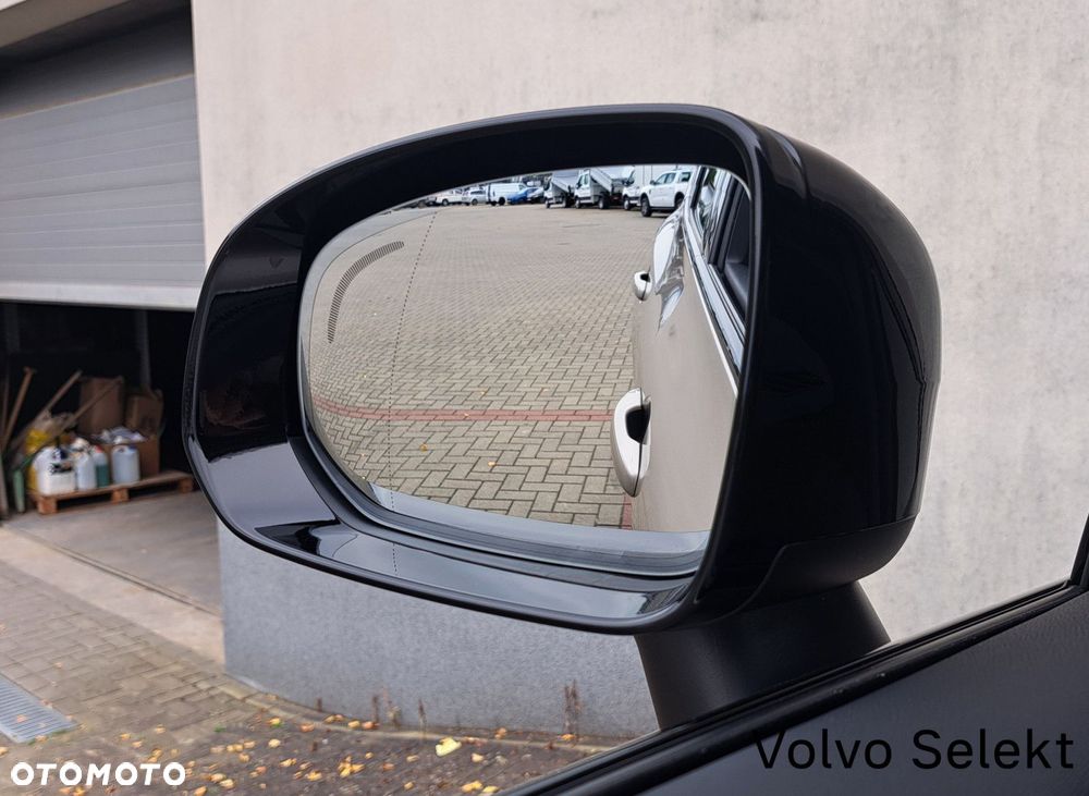 Volvo XC 60 - 29
