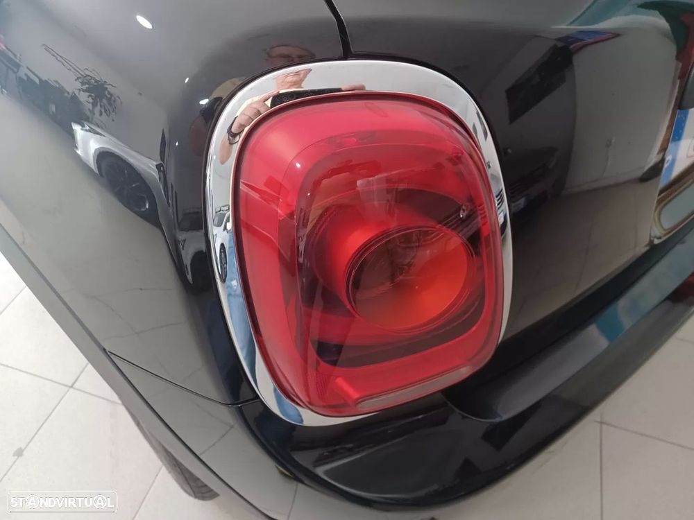 MINI 5 Portas One D - 27