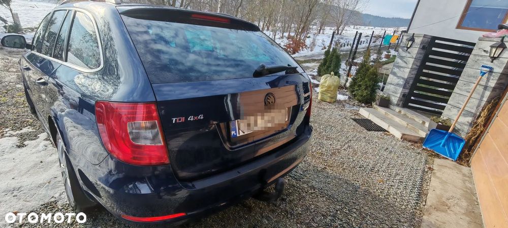 Skoda Superb 2.0 TDI 4x4 Family - 7