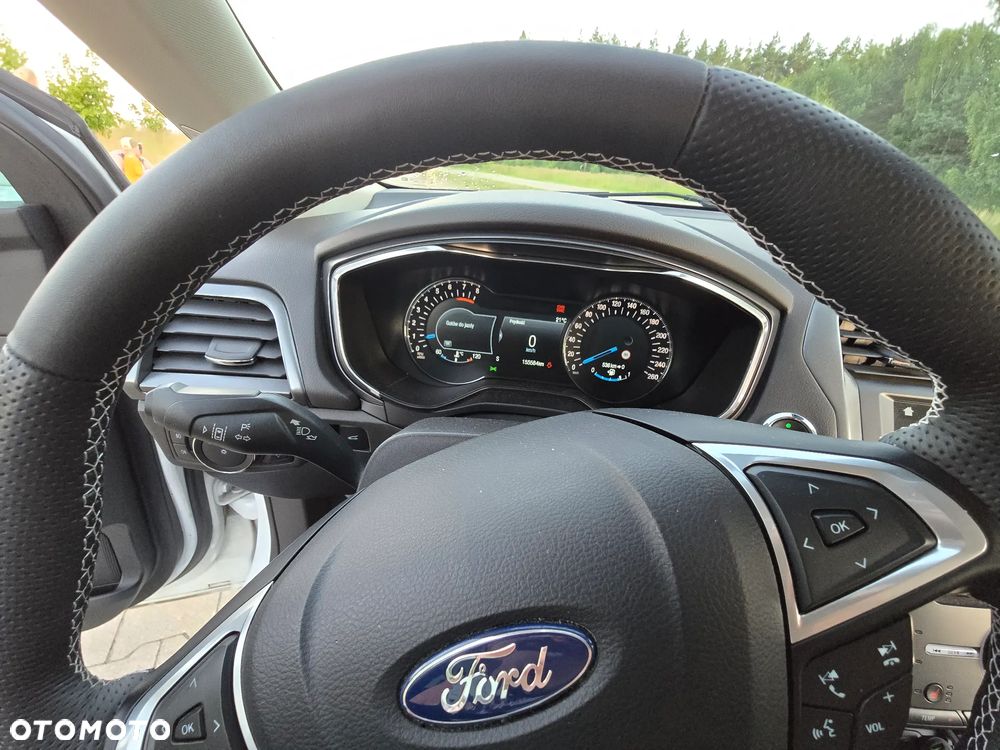 Ford Mondeo - 11