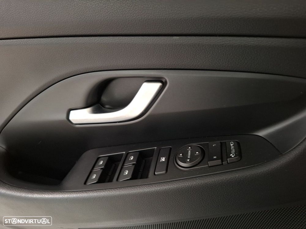 Hyundai i30 1.0 T-GDI Style Plus - 19