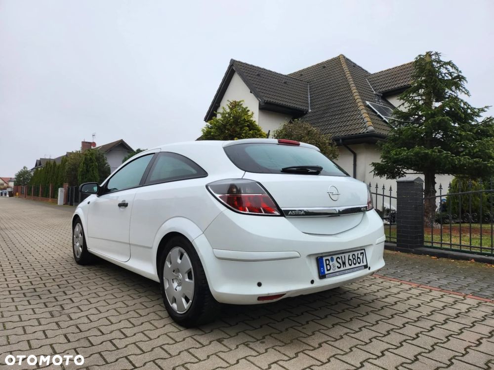 Opel Astra - 9