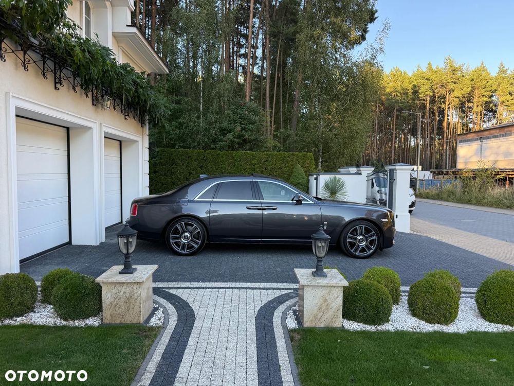 Rolls-Royce Ghost Standard - 14