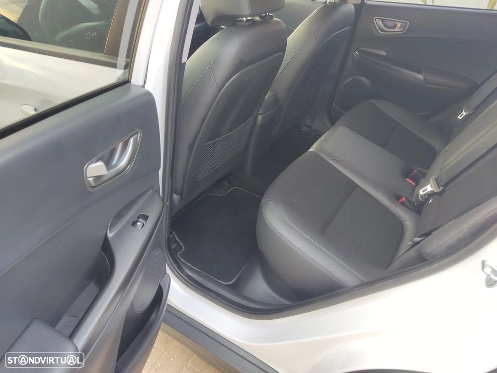 Hyundai Kauai Premium - 17