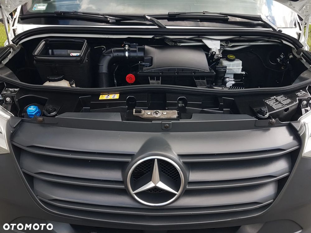 Mercedes-Benz Sprinter 8EP KONTENER 4,22x2,16x2,31 KLIMA 314CDI MANUAL 6-BIEGÓW KRAJOWY - 13