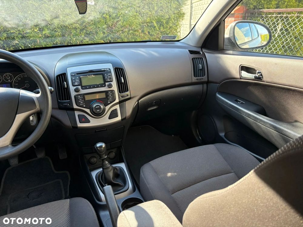 Hyundai i30 1.4 Comfort - 6
