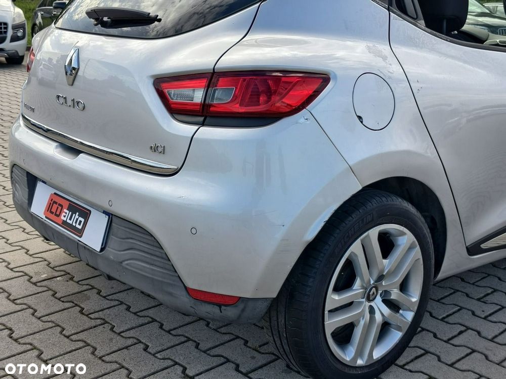 Renault Clio - 16