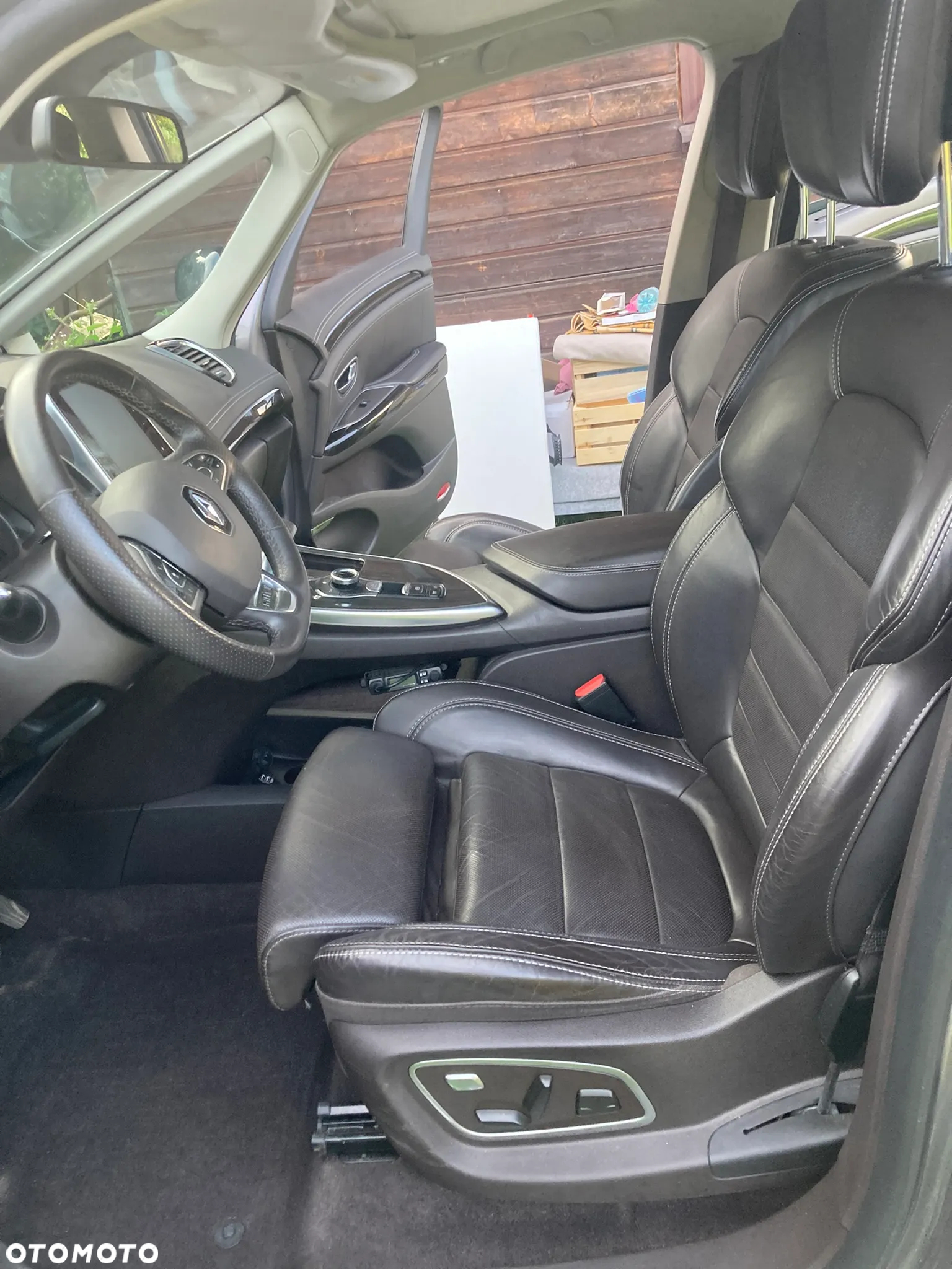 Renault Espace 1.6 dCi Energy Initiale Paris EDC 7os - 27