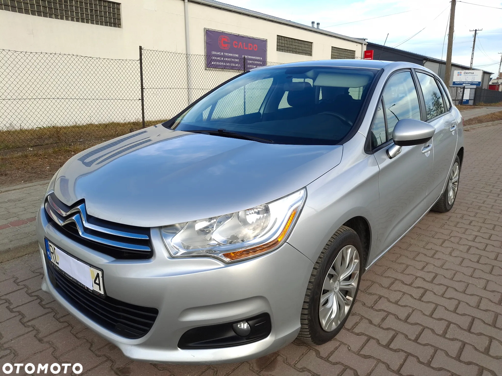 Citroën C4 1.6 HDi Attraction - 4