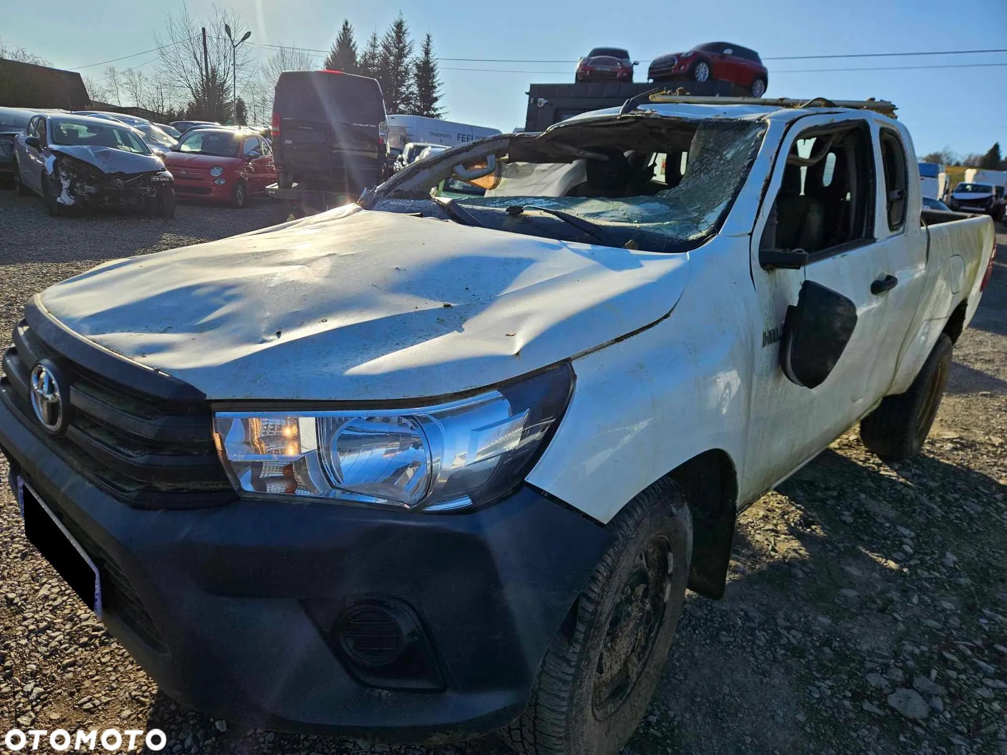 Toyota Hilux - 1